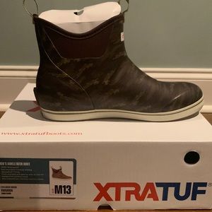 XTRATUF men’s ankle deck boots